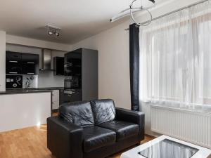 Pronájem bytu 2+kk, Praha - Slivenec, U svahu, 39 m2