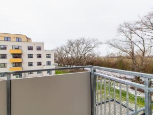 Pronájem bytu 2+kk, Praha - Kbely, Sedlářova, 57 m2