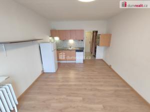 Pronájem bytu 1+kk, Praha - Kobylisy, Kyselova, 24 m2