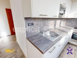 Pronájem bytu 2+1, Zlín - Malenovice, třída Svobody, 48 m2