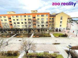 Prodej bytu 3+1, Štětí, Obchodní, 75 m2