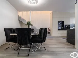 Prodej rodinného domu, Pohořelice, U Cihelny, 168 m2