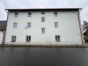 Dražba činžovního domu, Planá, Karlín, 470 m2