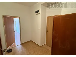 Pronájem bytu 2+kk, Černošice, Dr. Janského, 33 m2