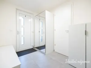 Pronájem bytu 4+kk, Horoušany, Kubišova, 120 m2