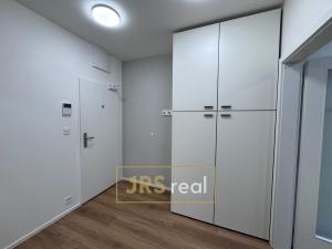 Pronájem bytu 1+kk, Brno, Cejl, 28 m2