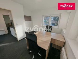 Pronájem obchodního prostoru, Zlín - Mladcová, Návesní, 35 m2