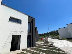 Prodej rodinného domu, Praha - Štěrboholy, Pod areálem, 126 m2