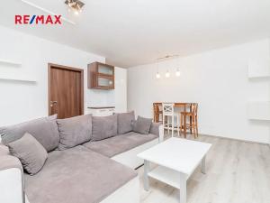 Pronájem bytu 2+kk, Zbůch, Brigádnická, 52 m2