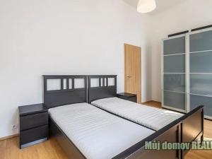 Pronájem bytu 2+kk, Praha - Libeň, Světova, 62 m2