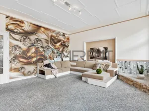 Prodej bytu 3+1, Liberec - Liberec III-Jeřáb, nám. Soukenné, 126 m2