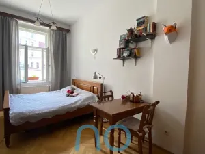 Pronájem bytu 1+kk, Praha - Smíchov, Arbesovo náměstí, 25 m2