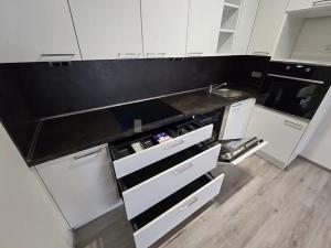 Pronájem bytu 3+kk, Praha - Dolní Měcholupy, Kardausova, 157 m2