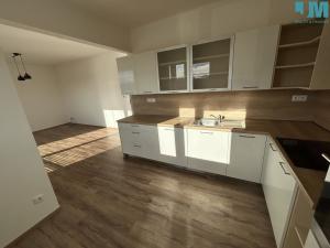 Pronájem bytu 2+kk, Třebíč, Kremláčkova, 62 m2