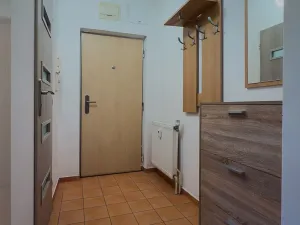 Pronájem bytu 1+kk, Praha - Střížkov, Litvínovská, 27 m2