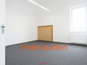 Pronájem kanceláře, Karviná - Nové Město, tř. Osvobození, 76 m2