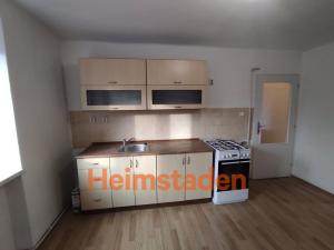 Pronájem bytu 2+1, Karviná - Nové Město, Mánesova, 48 m2