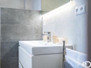 Prodej rodinného domu, Rostoklaty - Nová Ves II, 108 m2