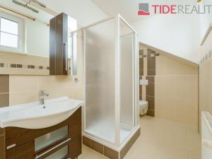 Pronájem vily, Průhonice, Jetelová, 290 m2