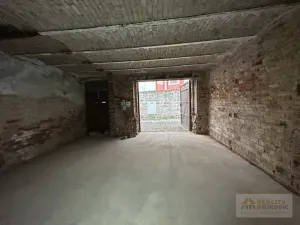 Prodej komerční nemovitosti, Broumov, Klášterní, 90 m2