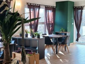 Pronájem obchodního prostoru, Praha - Stodůlky, Prusíkova, 160 m2