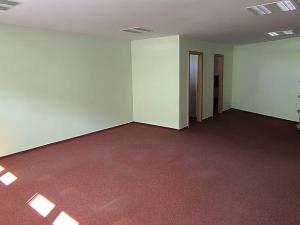 Pronájem obchodního prostoru, Cheb, Dyleňská, 826 m2