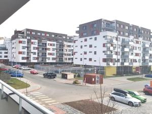 Pronájem bytu 2+kk, Praha - Dolní Měcholupy, Kryšpínova, 60 m2