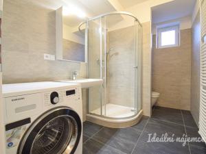 Pronájem bytu 2+kk, Brno, Myslínova, 62 m2