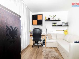 Prodej bytu 4+1, Praha, Otradovická, 82 m2