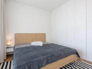 Pronájem bytu 2+kk, Praha - Hlubočepy, Benešova, 50 m2