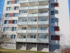 Pronájem bytu 1+kk, Hradec Králové - Třebeš, Hradecká, 28 m2