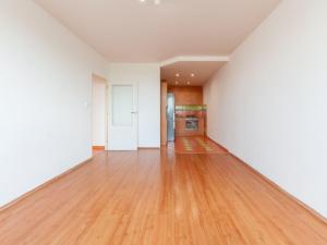 Pronájem bytu 3+kk, Praha - Petrovice, Rezlerova, 67 m2