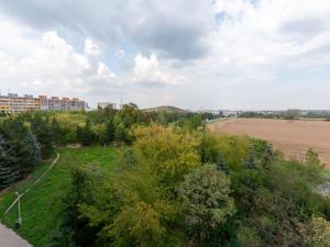 Pronájem bytu 3+kk, Praha - Petrovice, Rezlerova, 67 m2