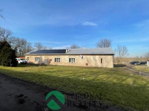 Prodej rodinného domu, Zlonice, Pippichova, 880 m2