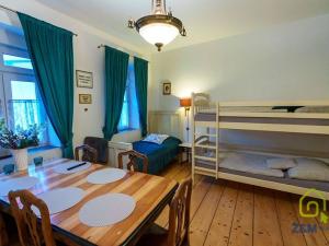 Prodej vícegeneračního domu, Jáchymov, Palackého, 160 m2