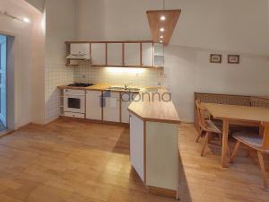 Pronájem bytu 3+kk, Praha - Vinohrady, Rumunská, 92 m2