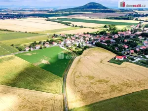 Prodej pozemku pro bydlení, Černouček, 10842 m2