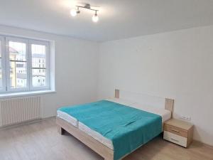 Pronájem bytu 2+kk, Jihlava, Wolkerova, 36 m2