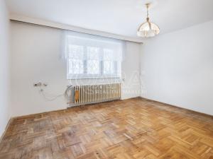 Prodej bytu 3+1, Praha - Hloubětín, Konzumní, 58 m2