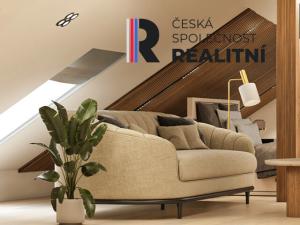 Pronájem činžovního domu, Karlovy Vary, Zámecký vrch, 670 m2