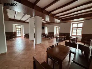 Pronájem restaurace, Rýmařov, Pivovarská, 800 m2