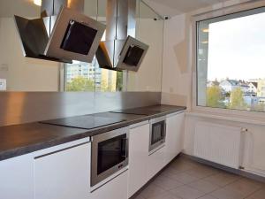 Pronájem bytu 1+kk, Praha - Hostivař, Hornoměcholupská, 22 m2