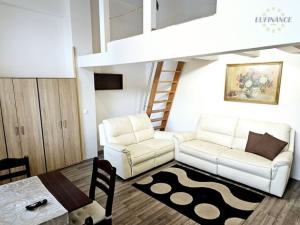 Pronájem bytu 1+kk, Kralupy nad Vltavou, Šmeralova, 38 m2