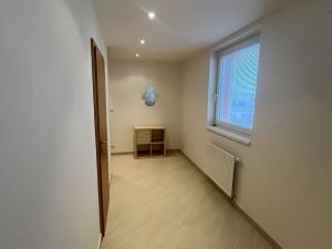 Pronájem bytu 3+kk, Praha - Horní Měcholupy, Hornoměcholupská, 78 m2