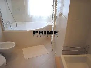 Pronájem bytu 1+kk, Praha - Vinohrady, Italská, 38 m2