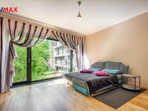 Pronájem bytu 3+kk, Karlovy Vary, Pražská silnice, 88 m2