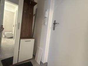 Pronájem bytu 1+kk, Tuchoměřice, V Kněžívce, 22 m2