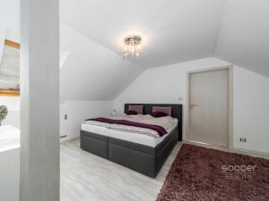 Prodej rodinného domu, Praha - Dolní Počernice, Bakurinova, 450 m2