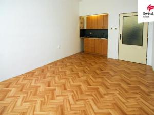 Pronájem bytu 1+kk, Jihlava, Žižkova, 30 m2