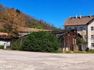 Pronájem komerčního pozemku, Zákolany, 300 m2